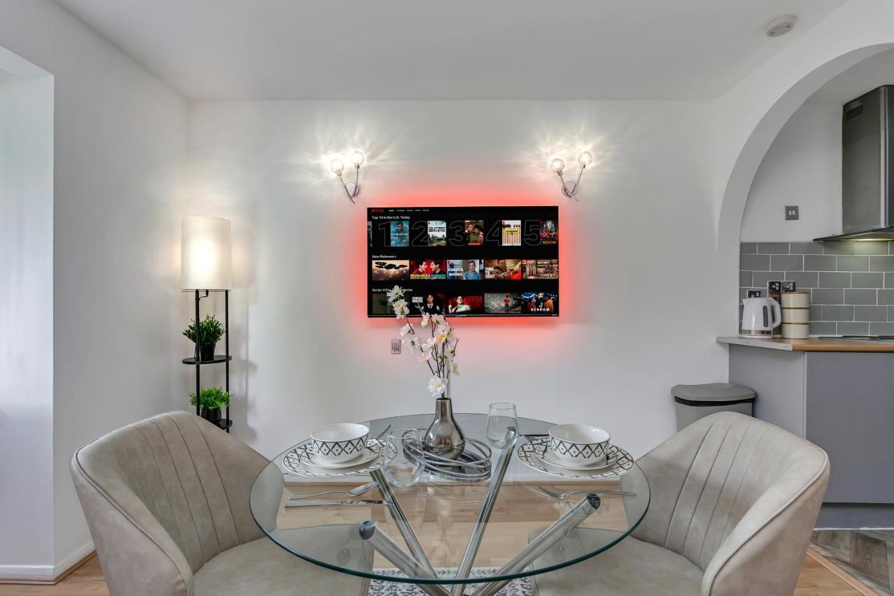 Aryas Apartments London Edgware Extérieur photo