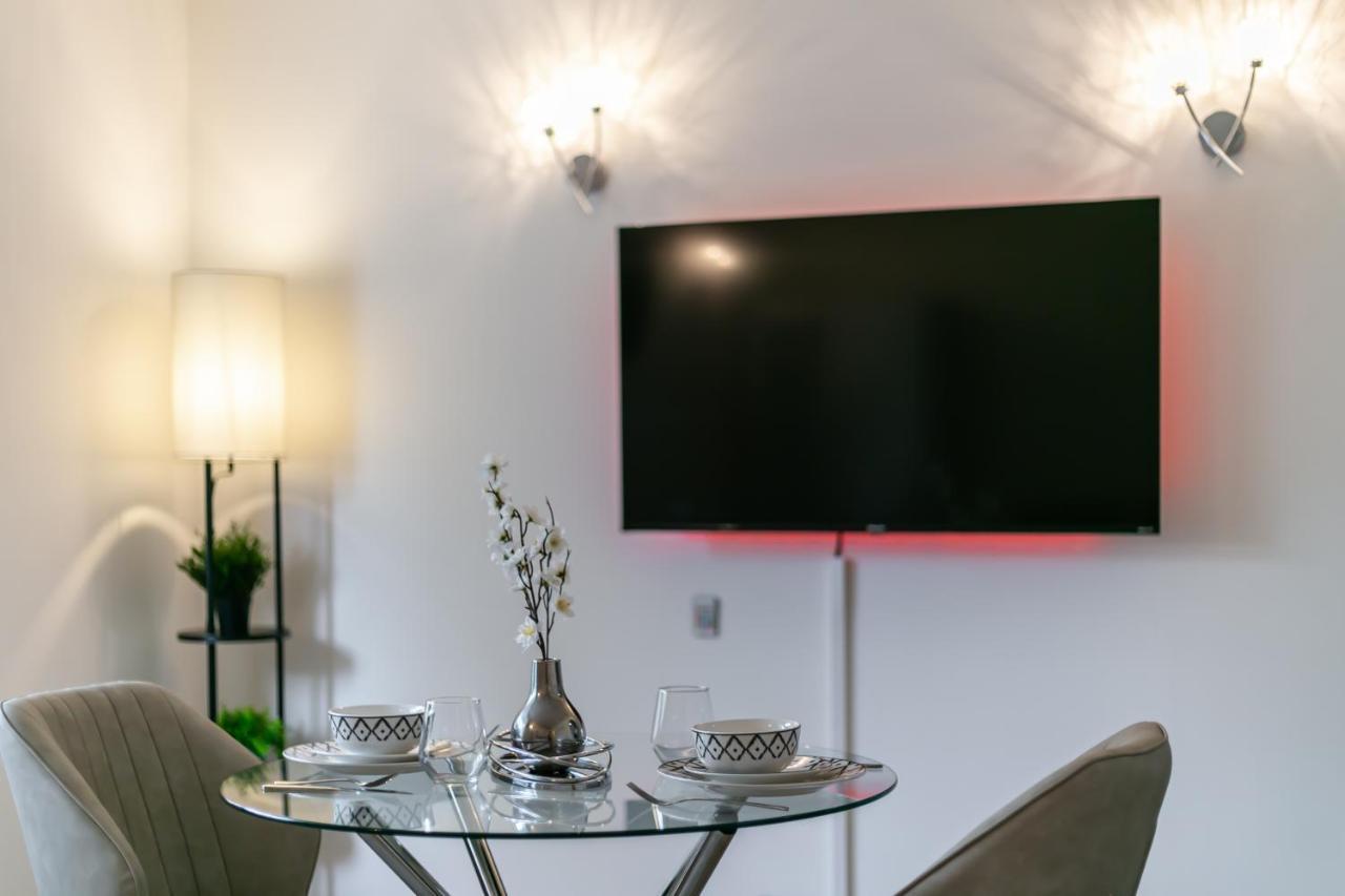 Aryas Apartments London Edgware Extérieur photo